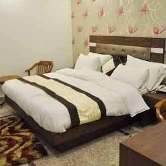 Hotel Excel Inn, New Delhi 3